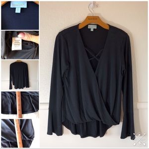 🆕BEAUTIFUL SURPLICE FRONT BLOUSE